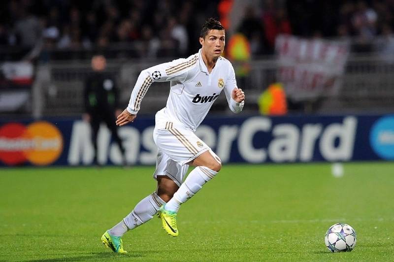 Hành Trình Sự Nghiệp Của Cristiano Ronaldo - Vĩ Đại Và Khát Vọng 2 Đỉnh cao tại Real Madrid